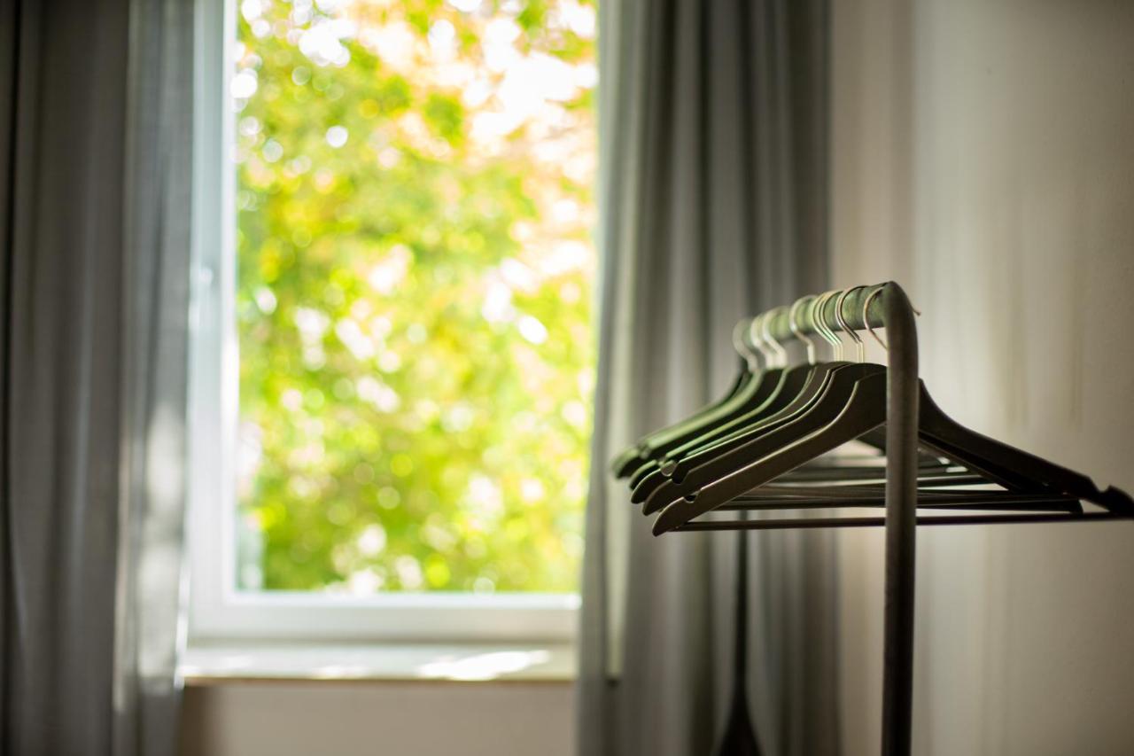 Cassel Lofts - Gemuetliche Wohnung In Zentraler Lage Im Vorderen Westen Kassel Esterno foto